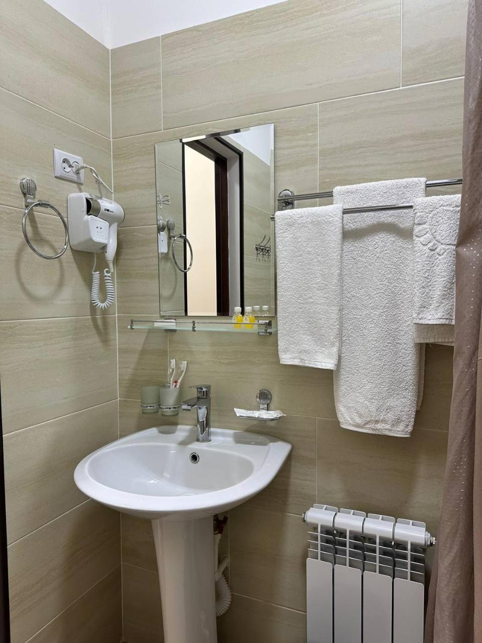 Hotel Aral Nukus Exteriér fotografie